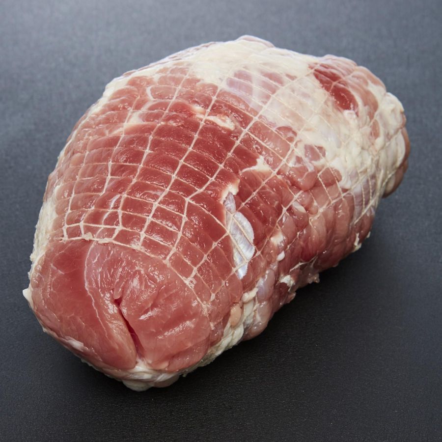 Palette de porc breton demi-sel ficelée 