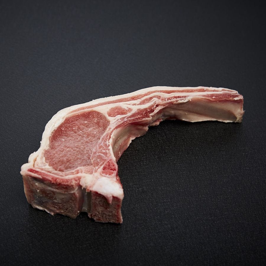 Côte d'agneau première