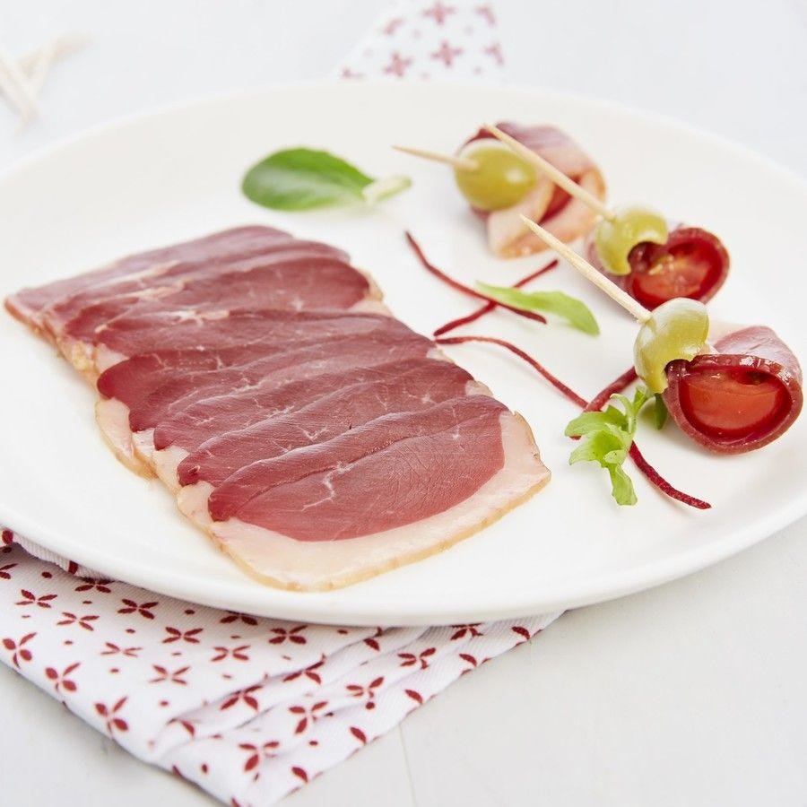 Magret de canard fumé tranché