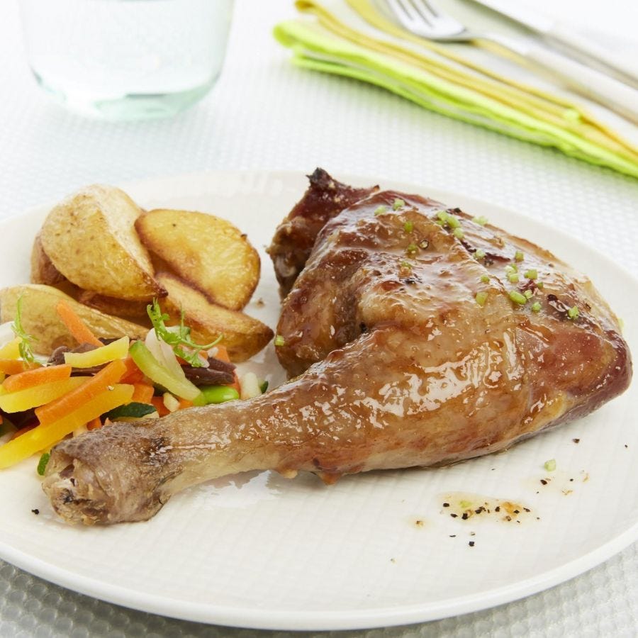 Cuisse de pintade confite à la graisse de canard