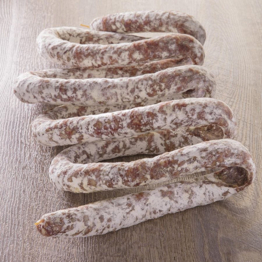 Saucisse sèche supérieure à la perche France