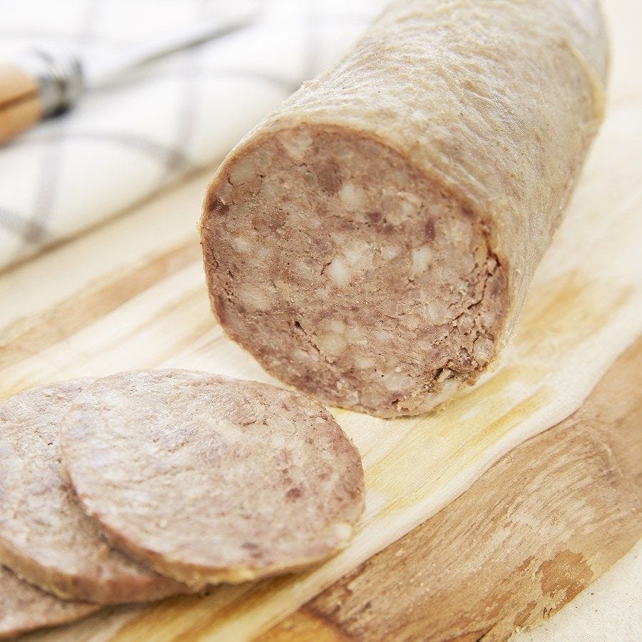 Saucisse cuite à la pomme de terre