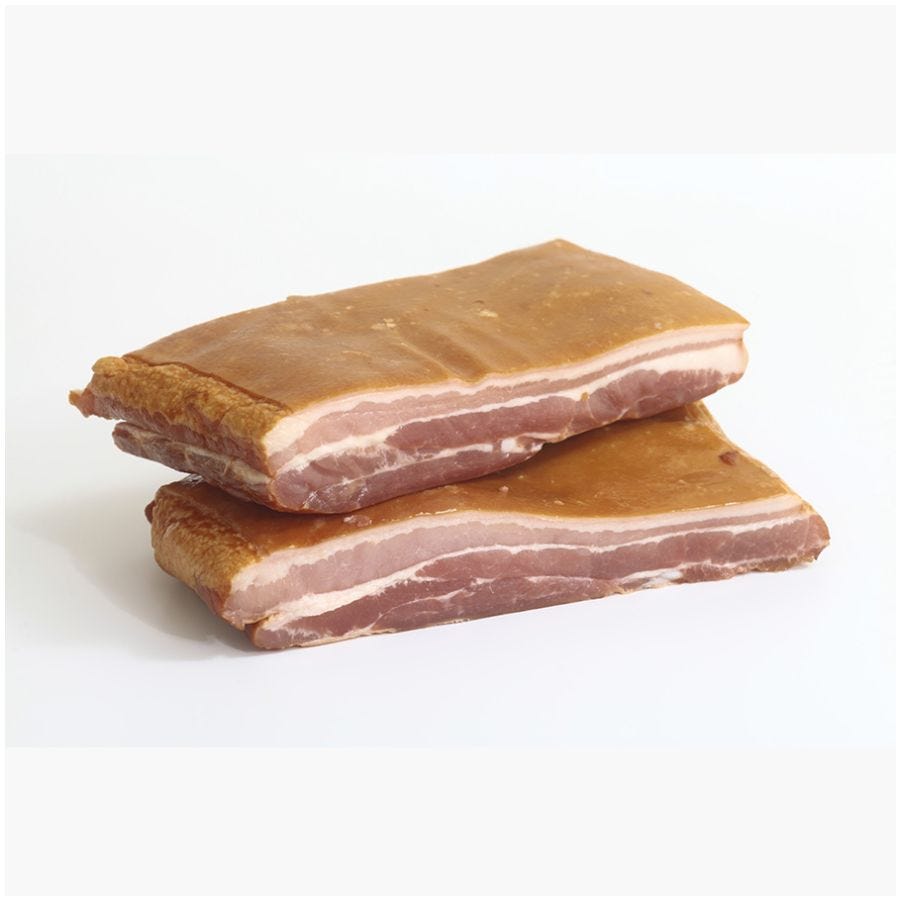 Demi poitrine de porc fumée