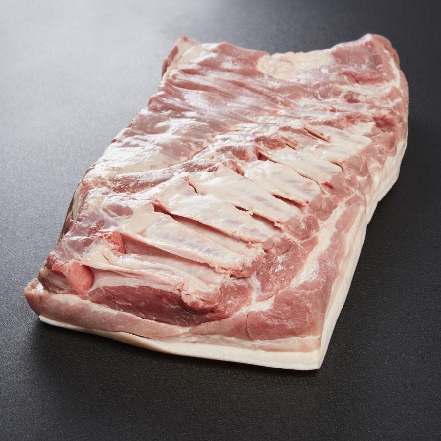 Demi poitrine de porc salée
