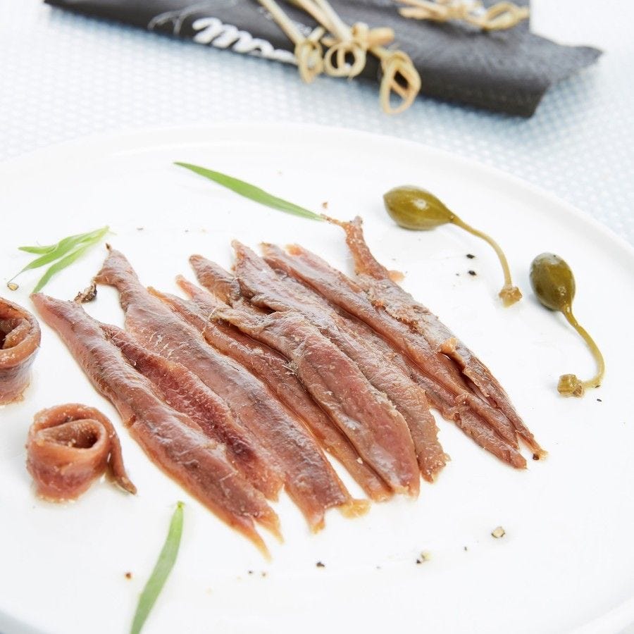 Filet d'anchois allongé à l'huile de tournesol