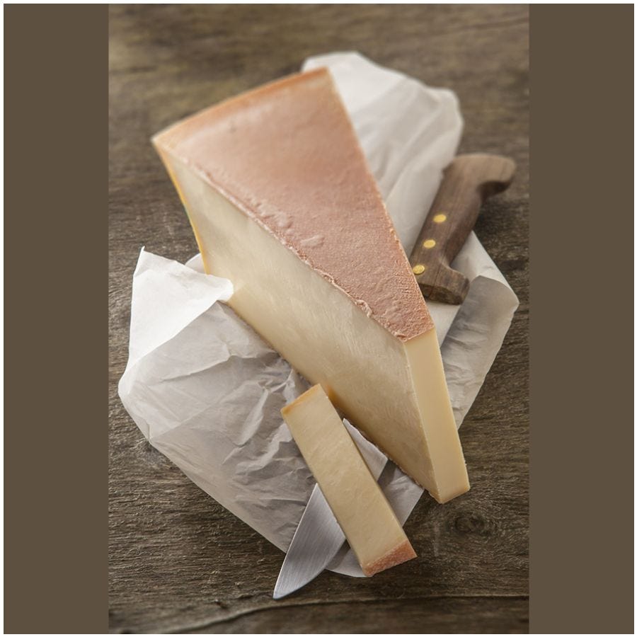Beaufort hiver AOP au lait cru 1/16