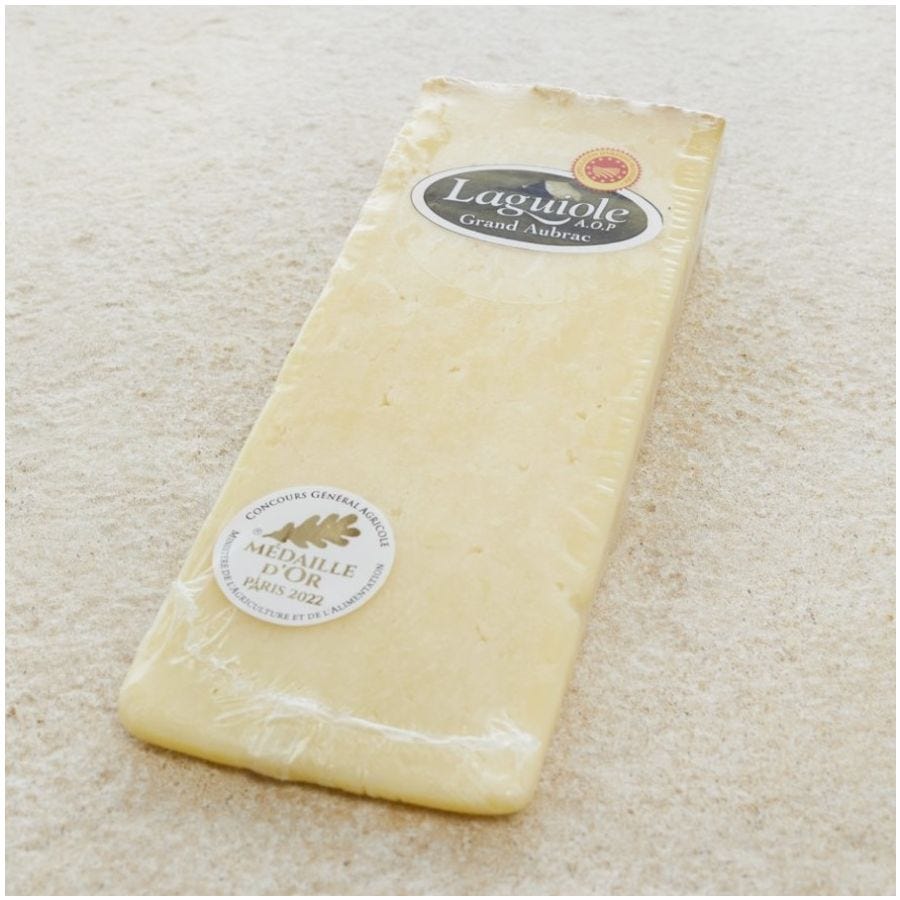 Laguiole AOP Grand Aubrac au lait cru affiné 7 mois