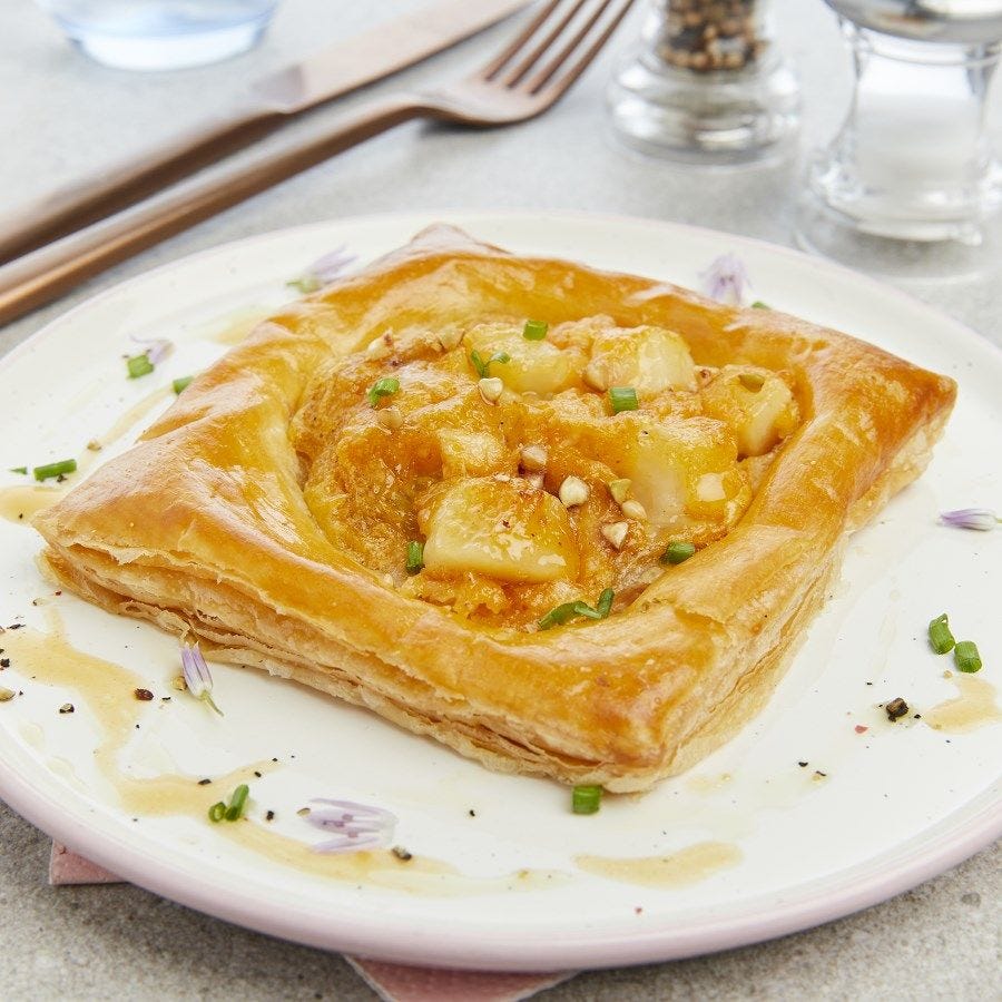 Tarte fine aux noix de Saint-Jacques et butternut 