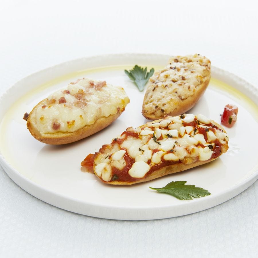 Assortiment de 15 mini tartines 