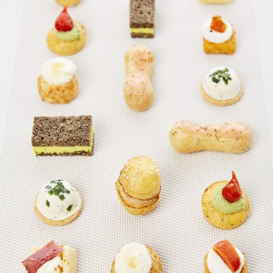 Assortiment de 56 canapés Excellence