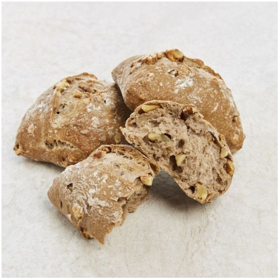 Petit pain aux noix et noisettes