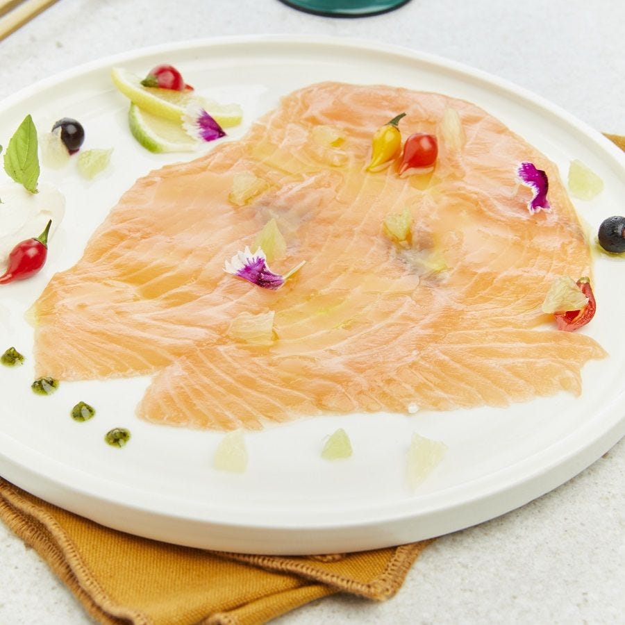 Carpaccio de saumon mariné