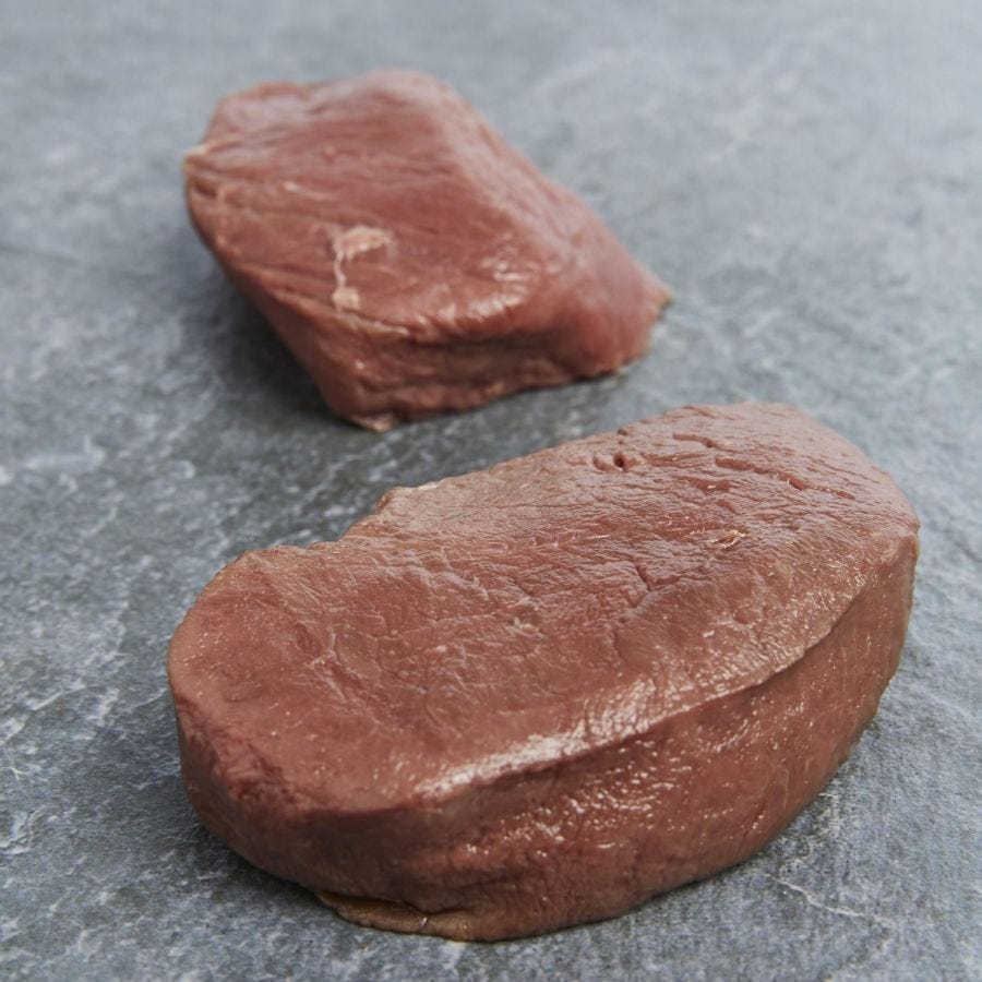 Pavé de cuissot de cerf coupé main