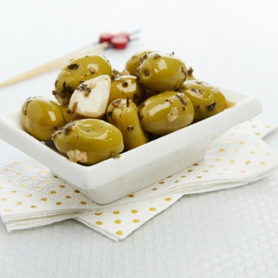 Olive verte ail basilic