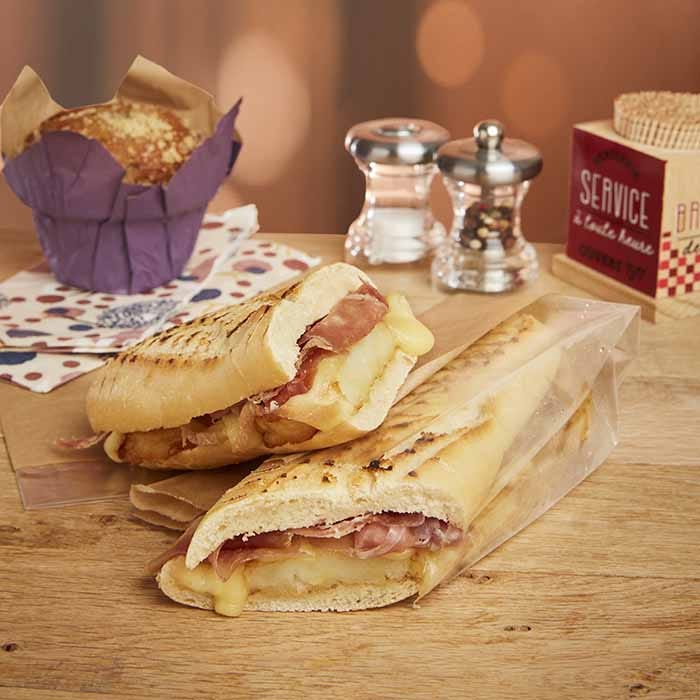 panini montagnard jambon sec auvergne raclette