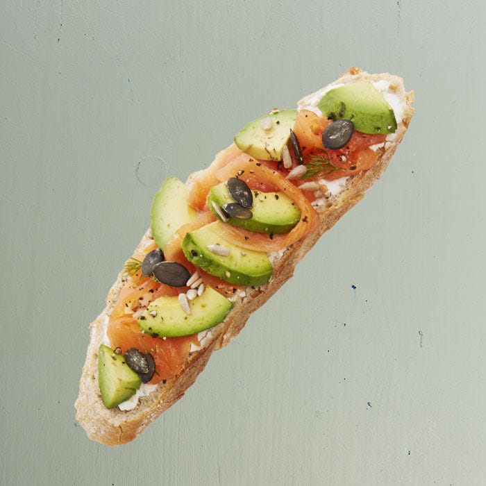 tartine saumon fume fromage fouette avocat